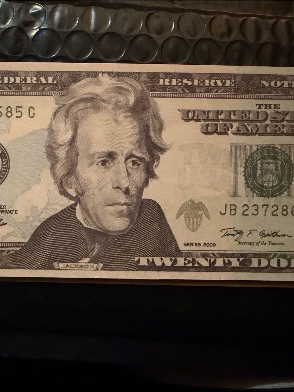Stack of 25 Realistic Looking U.S. $20 Bills Currency